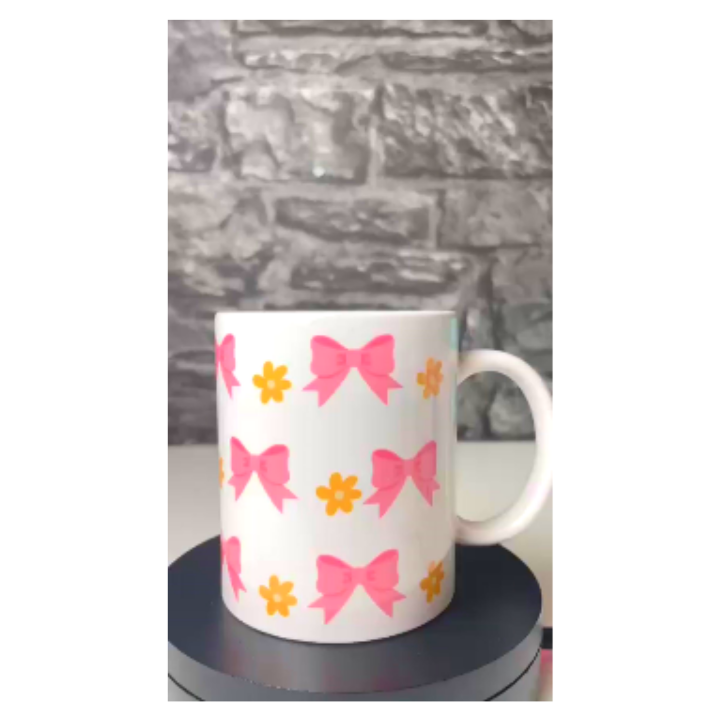 Pink bow and flower Mug